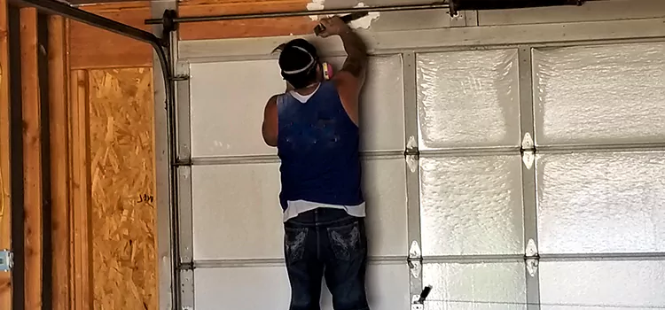 Specialized Garage Door Panel Solutions in Brossard, QC
