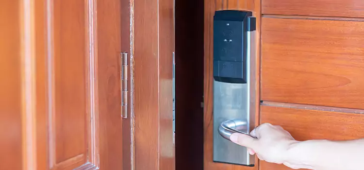 Commercial Keyless Entry Locks Brossard