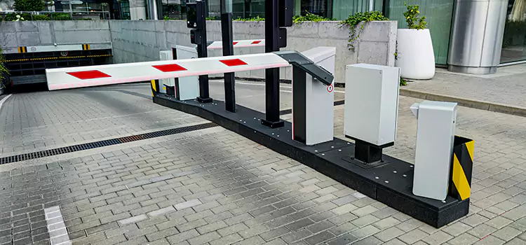 Custom Gate Design & Integration Brossard